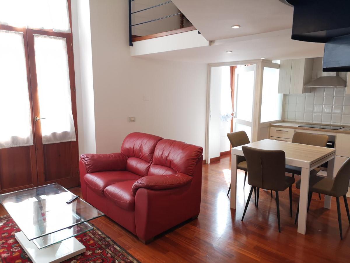 Marina Apartment City Centre กาญารี ภายนอก รูปภาพ