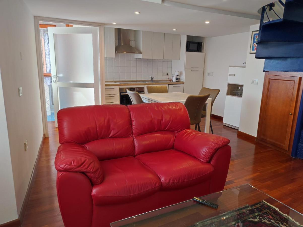 Marina Apartment City Centre กาญารี ภายนอก รูปภาพ